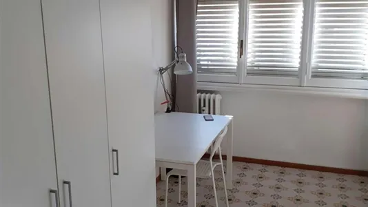 Rooms in Roma Municipio XIV – Monte Mario - photo 1