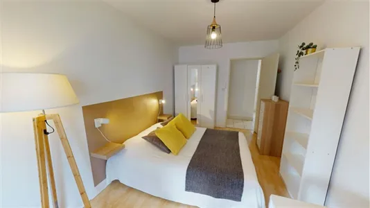Rooms in Lyon - photo 2