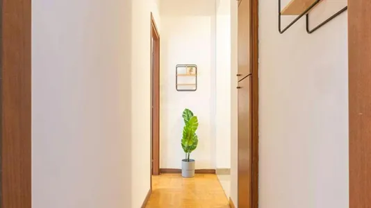 Rooms in Milano Zona 8 - Fiera, Gallaratese, Quarto Oggiaro - photo 1