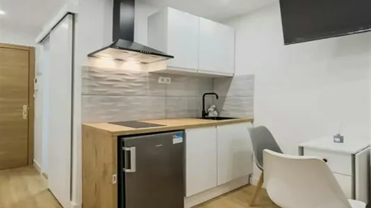 Apartments in Barcelona Sants-Montjuïc - photo 3