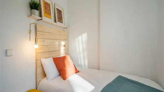 Rooms in Madrid Moncloa-Aravaca - photo 4