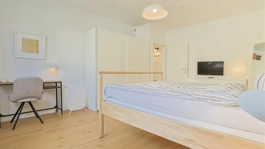 Apartments in Dusseldorf - photo 8