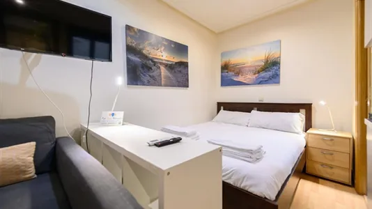 Apartments in Madrid Centro - photo 3