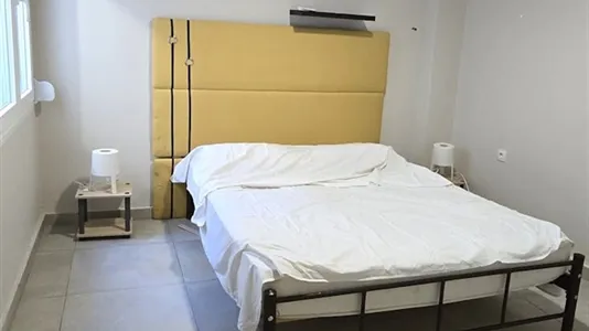 Houses in Keratsini-Drapetsona - photo 6