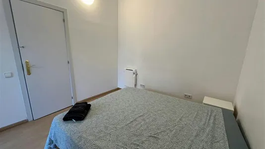 Rooms in Barcelona Eixample - photo 7