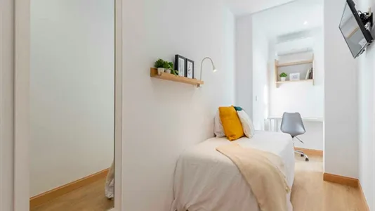 Rooms in Madrid Centro - photo 4