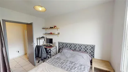 Room for rent in Grenoble, Auvergne-Rhône-Alpes