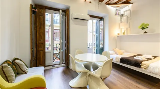 Apartments in Madrid Centro - photo 3