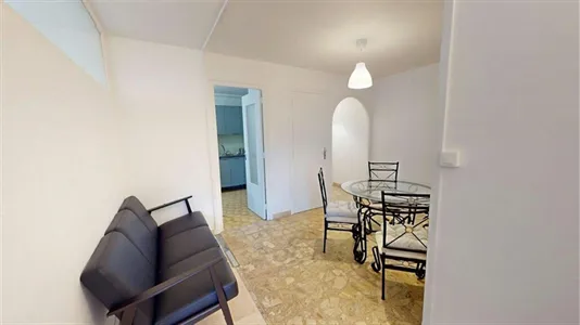 Rooms in Grenoble - photo 7