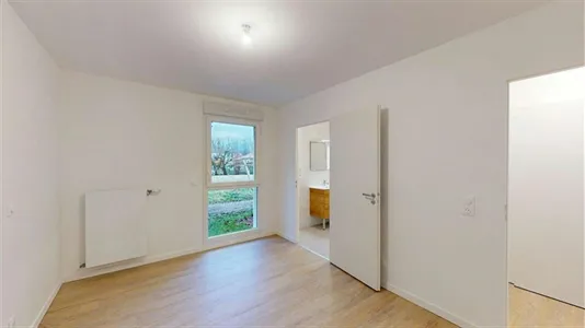 Apartments in Grenoble - photo 9