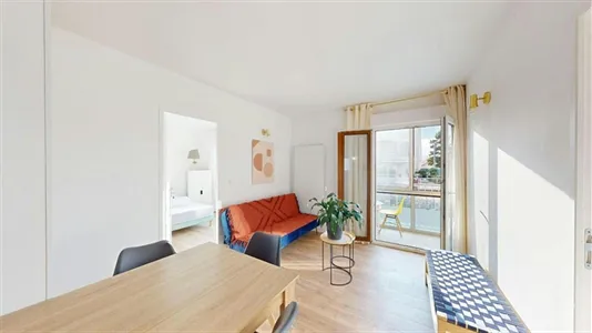 Rooms in Saint-Julien-en-Genevois - photo 6