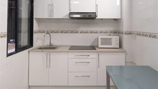 Rooms in Murcia - photo 10