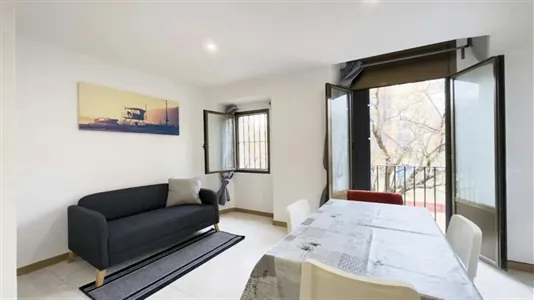 Apartments in Barcelona Ciutat Vella - photo 4