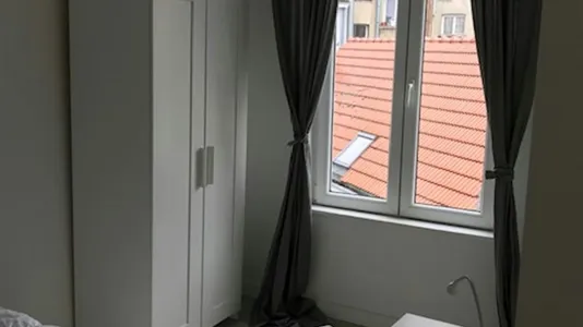 Rooms in Brussels Sint-Joost-ten-Node - photo 1