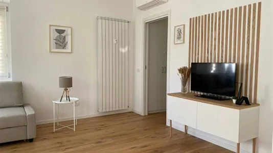 Apartments in Milano Zona 5 - Vigentino, Chiaravalle, Gratosoglio - photo 4