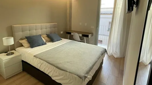 Rooms in L'Hospitalet de Llobregat - photo 2