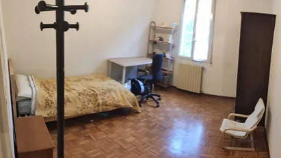 Room for rent in Bologna, Emilia-Romagna