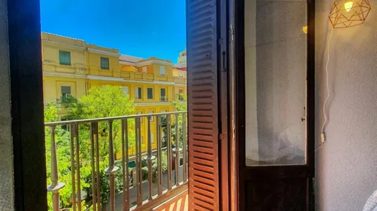 Rooms in Madrid Chamberí - photo 4