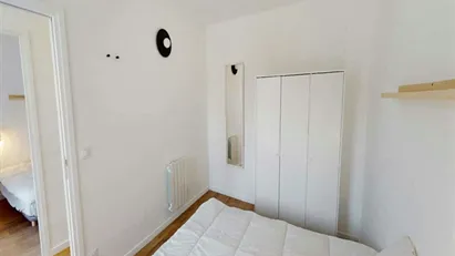 Room for rent in Boulogne-Billancourt, Île-de-France