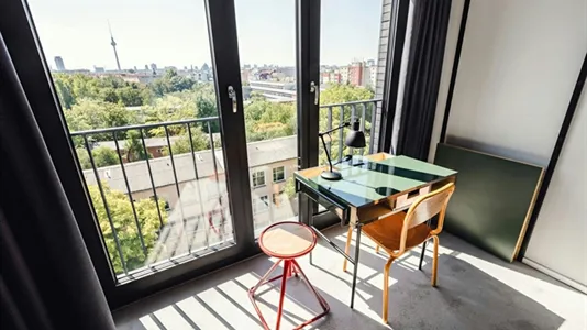 Apartments in Berlin Mitte - photo 1