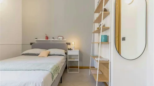 Rooms in Roma Municipio XII – Monte Verde - photo 2