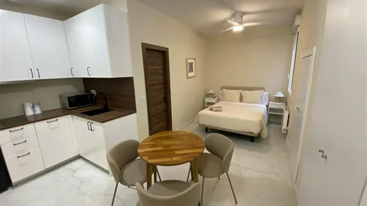 Apartments in Madrid Centro - photo 1