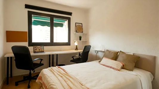 Rooms in Tarragona - photo 1