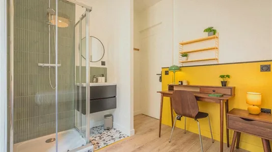 Rooms in Paris 19ème arrondissement - photo 3