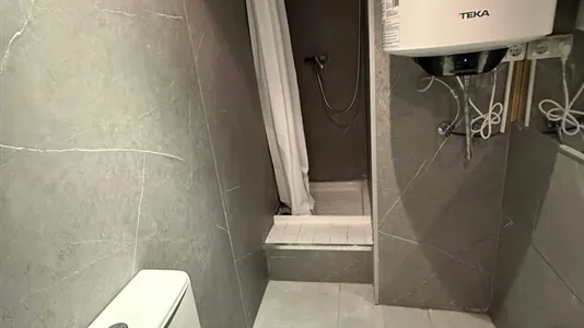 Rooms in Madrid Chamberí - photo 10