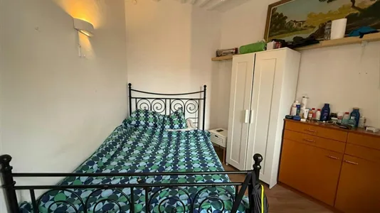 Rooms in Barcelona Sants-Montjuïc - photo 9