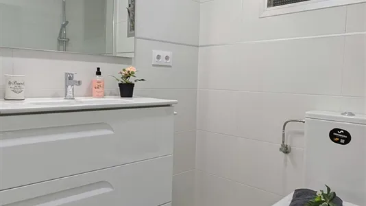 Rooms in Burjassot - photo 7