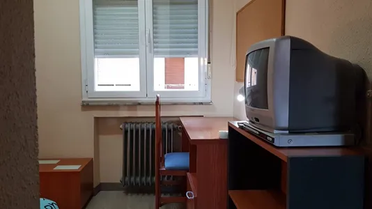 Rooms in Salamanca - photo 4