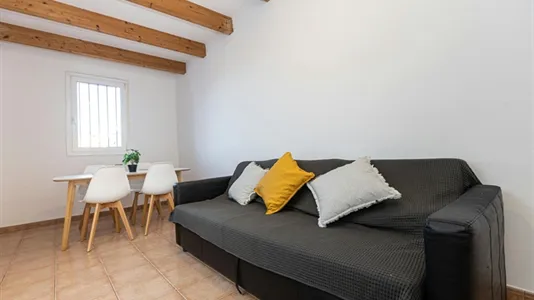 Rooms in Barcelona Ciutat Vella - photo 6