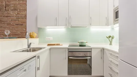 Apartments in Barcelona Ciutat Vella - photo 9