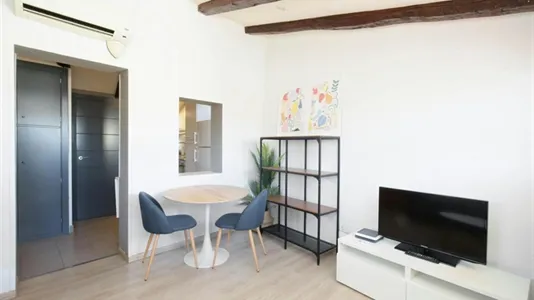 Apartments in Madrid Centro - photo 6