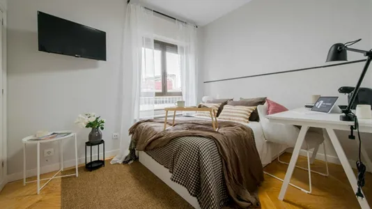 Rooms in Madrid Salamanca - photo 1