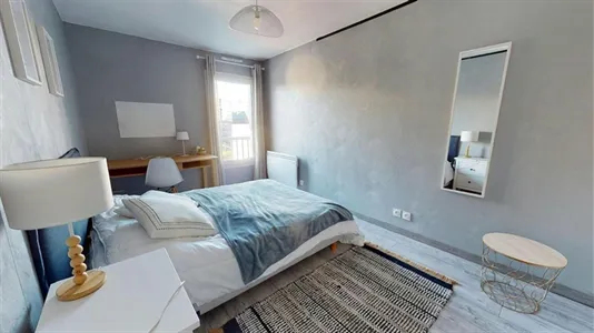 Rooms in Lyon - photo 2