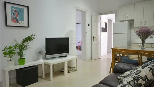 Rooms in Madrid Centro - photo 7