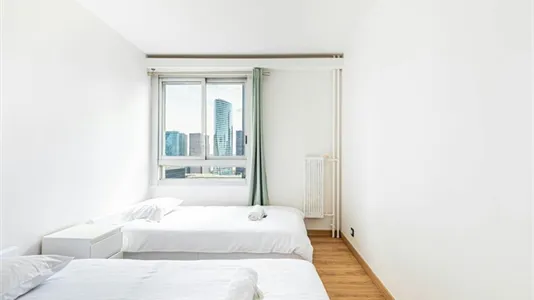 Apartments in Nanterre - photo 8