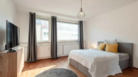 Rooms in Location is not specified - photo 1
