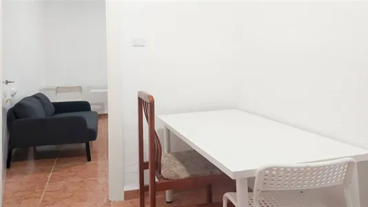 Rooms in Valencia Ciutat Vella - photo 7