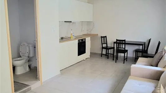 Apartments in Keratsini-Drapetsona - photo 1