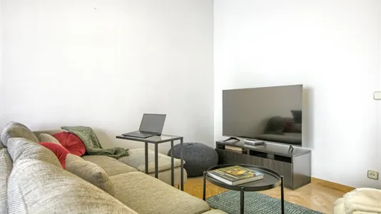 Rooms in Madrid Chamartín - photo 10