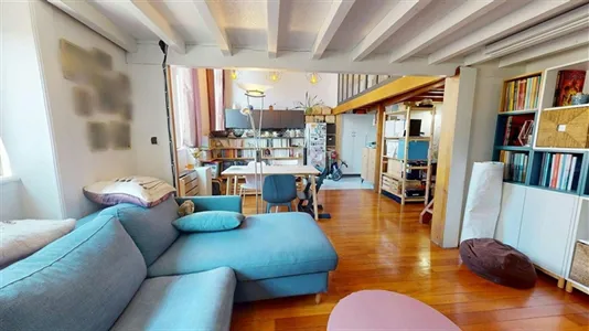 Apartments in Lyon - photo 2