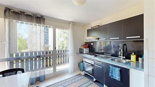 Rooms in Grenoble - photo 8