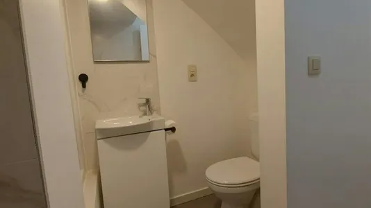 Rooms in Charleroi - photo 7