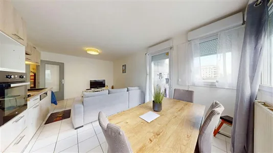 Rooms in Lyon - photo 8