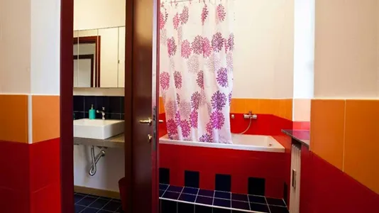 Rooms in Milano Zona 8 - Fiera, Gallaratese, Quarto Oggiaro - photo 7