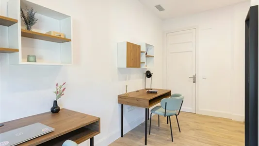 Rooms in Barcelona Sarrià-St. Gervasi - photo 8