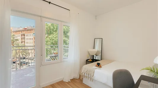 Rooms in Tavernes Blanques - photo 1